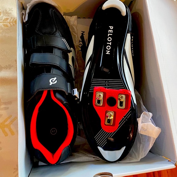 peloton mens shoes size 13